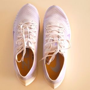 145- Nike Zoom Pegasus Turbo 2 Lavender Mist Size 10.5